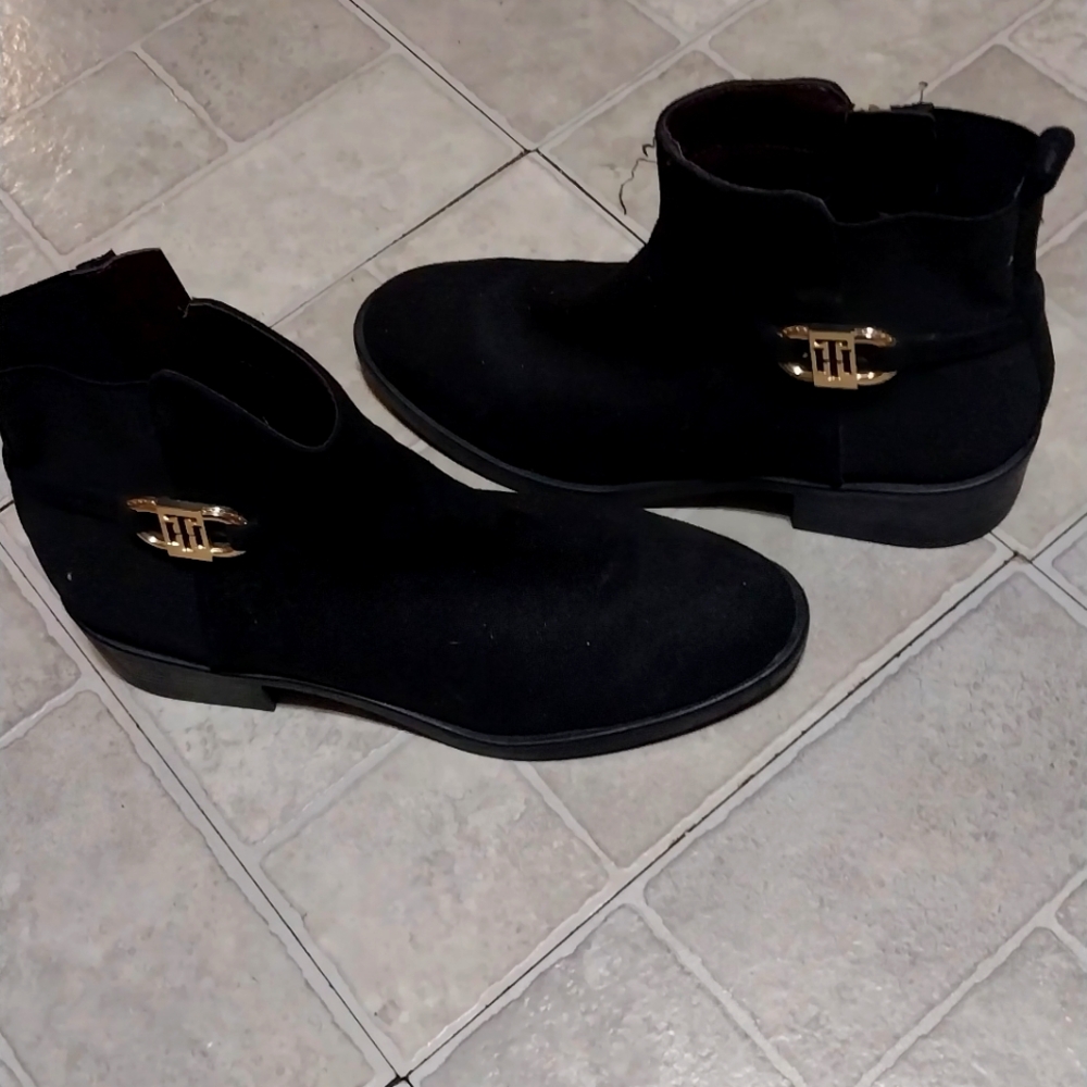 Tommy Hilfiger Black Boots with Gold Detail